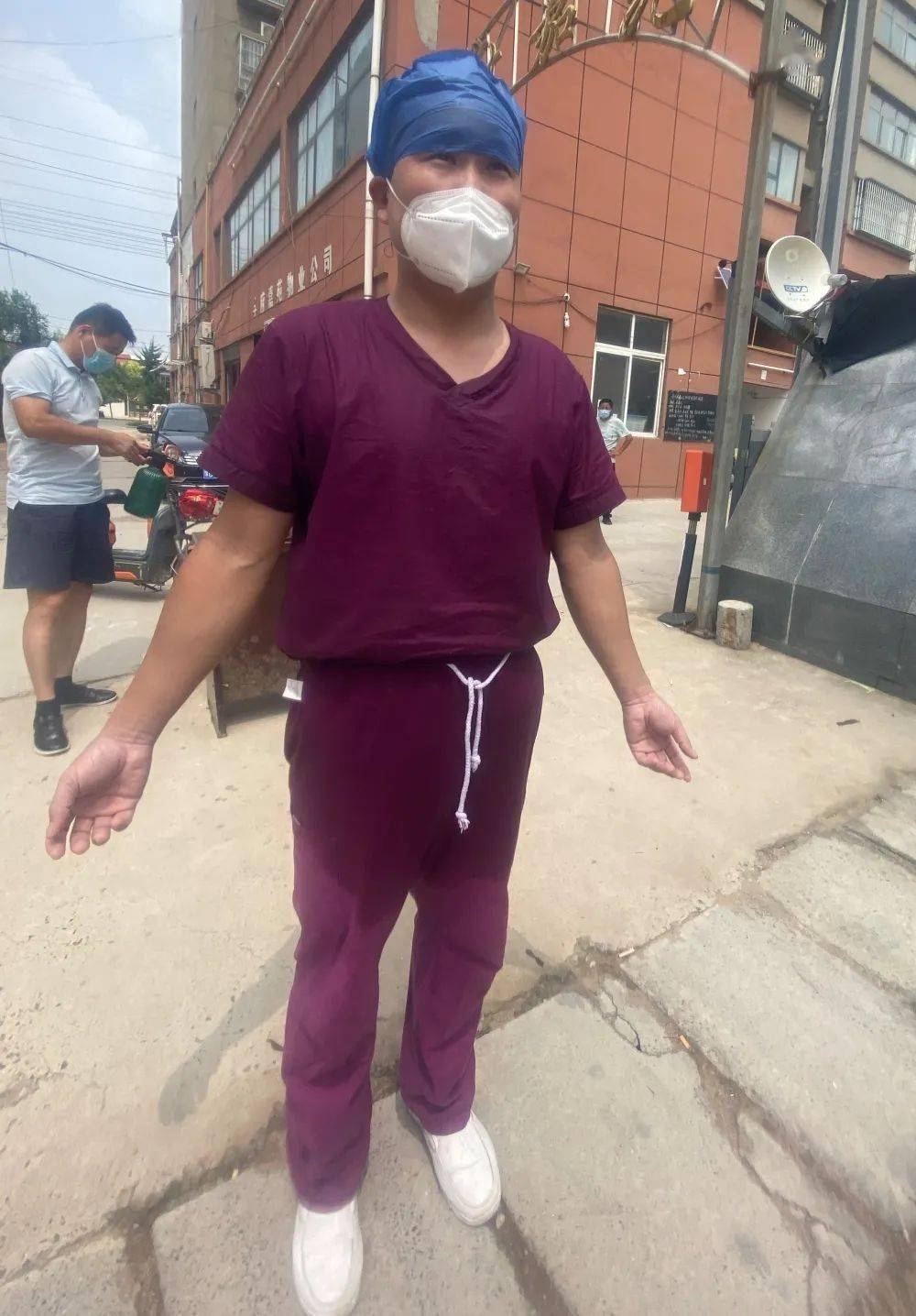 满城口罩(满城口罩厂位置在哪)