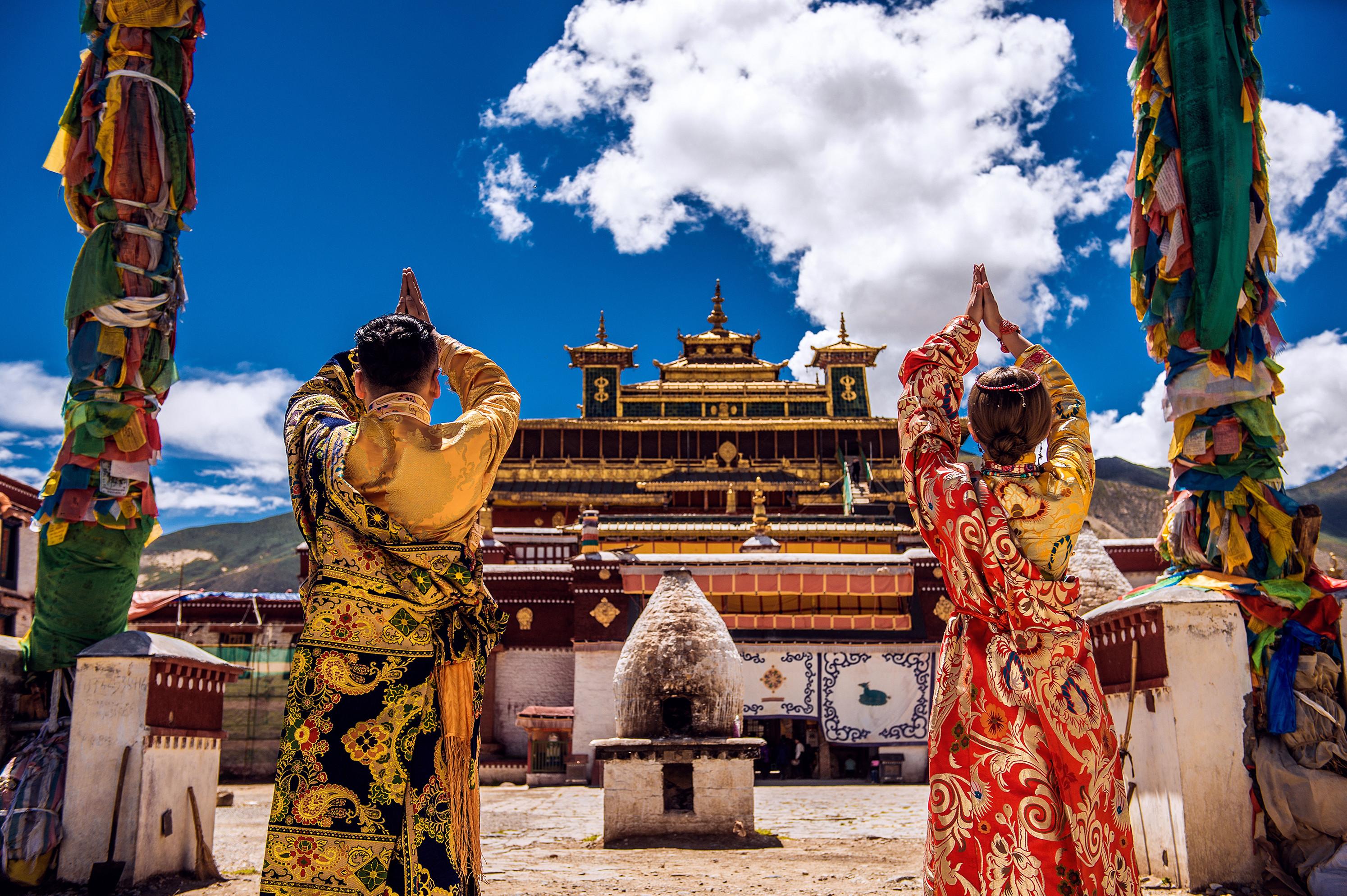 旅游人(旅游人的文案)