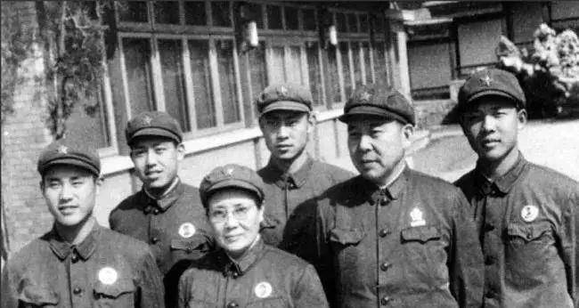 包含林彪后人的词条
